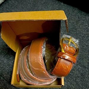 Brown womens belt- perfect for jeans - brand new